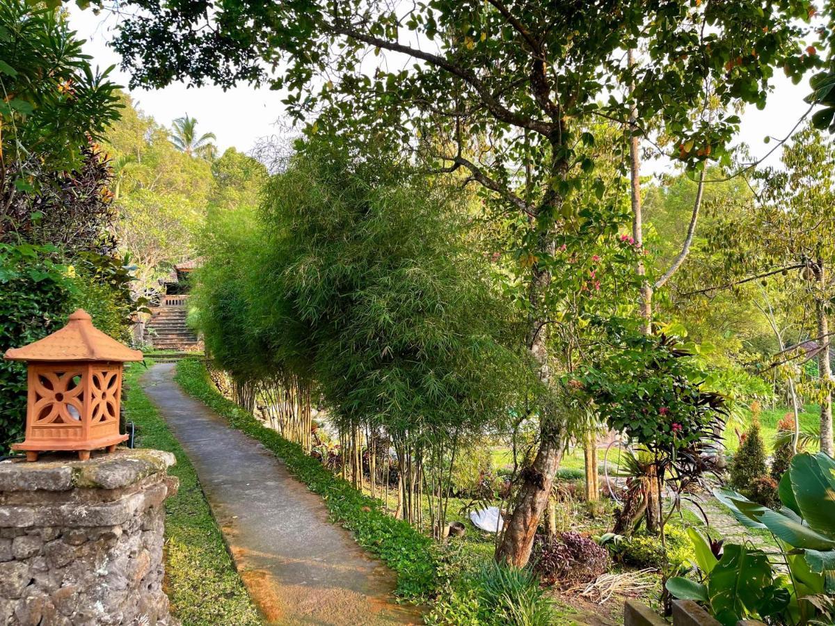 The Sangkih Villa Restaurant & Bar 문덕 외부 사진