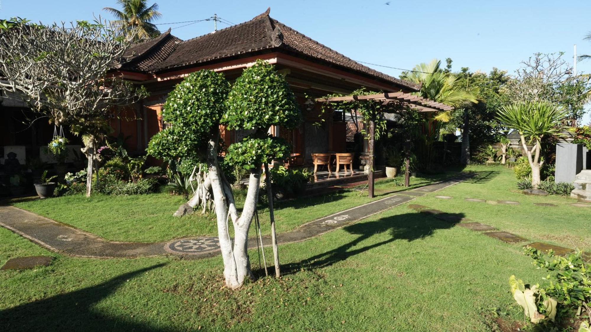 The Sangkih Villa Restaurant & Bar 문덕 외부 사진